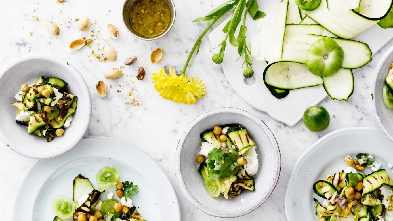 Recept till en squashsallad med pistaschdressing