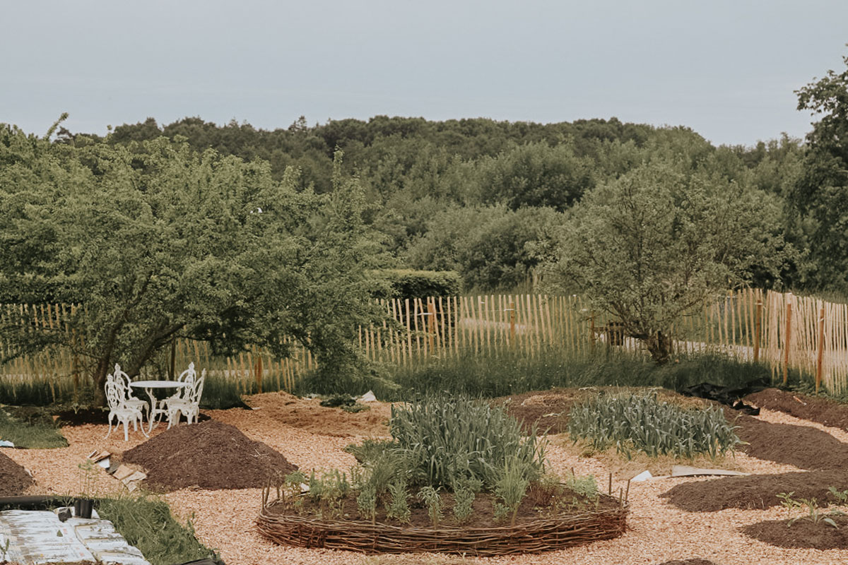 Konsten att anlägga en No Dig köksträdgård