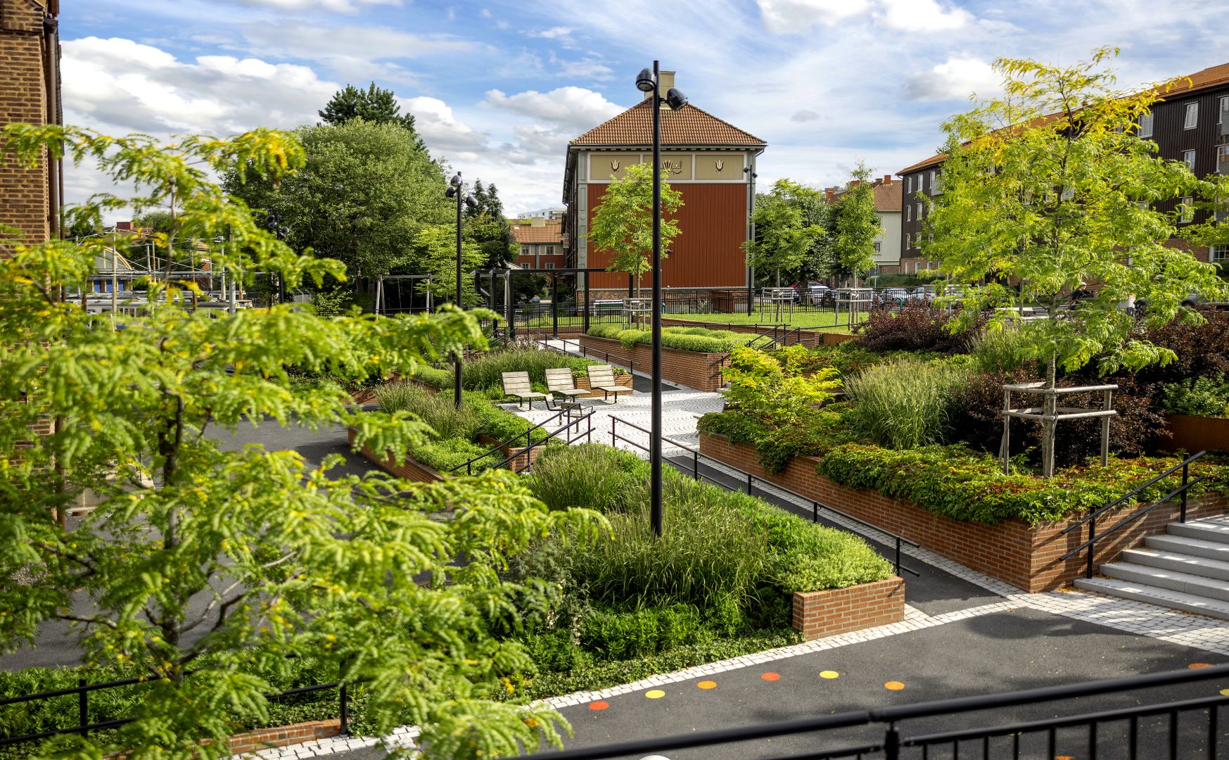 Dagvattenfördröjning i grönskande och frodiga Terrassparken